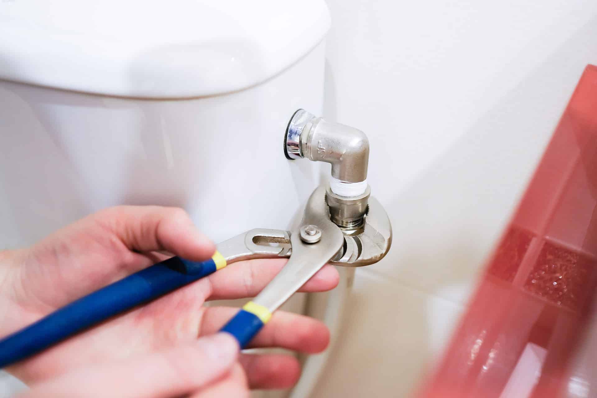 Banyo tesisat kontrolü ve gider hattı değerlendirmesi